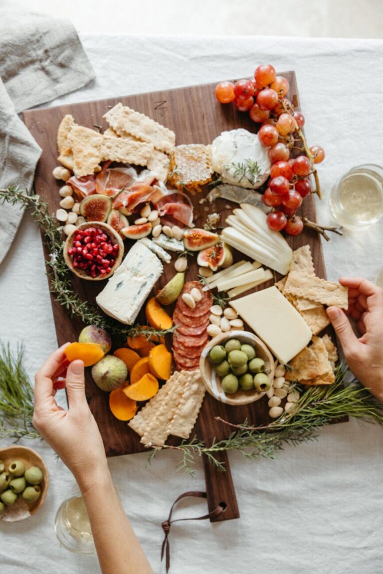 holiday cheeseboard 865x1296