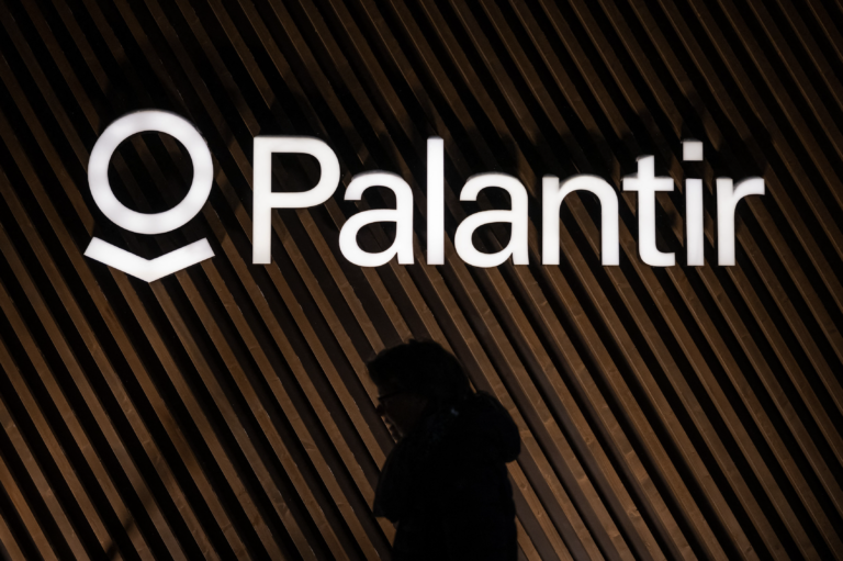 palantir corporate logo